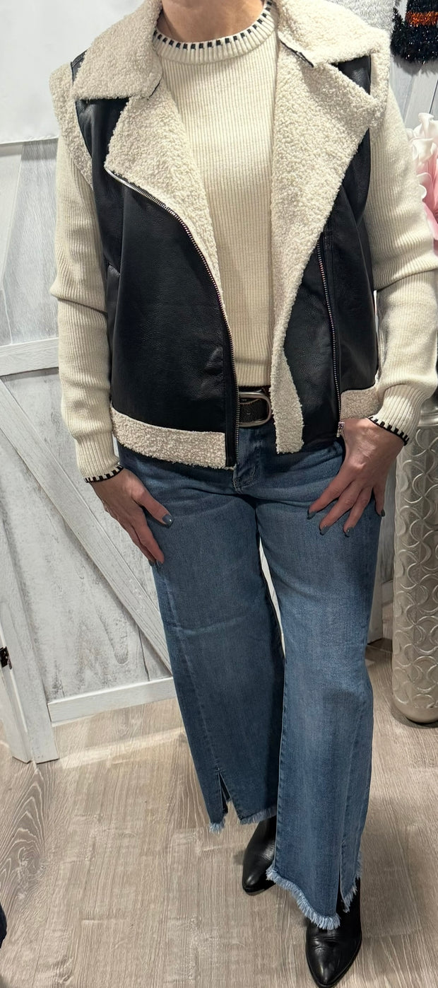 Cream Hem Detailed Knit Sweater