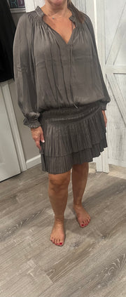 Taupe/Grey Pleated 3/4 Sleeve Dress (Available in 3 Colors)