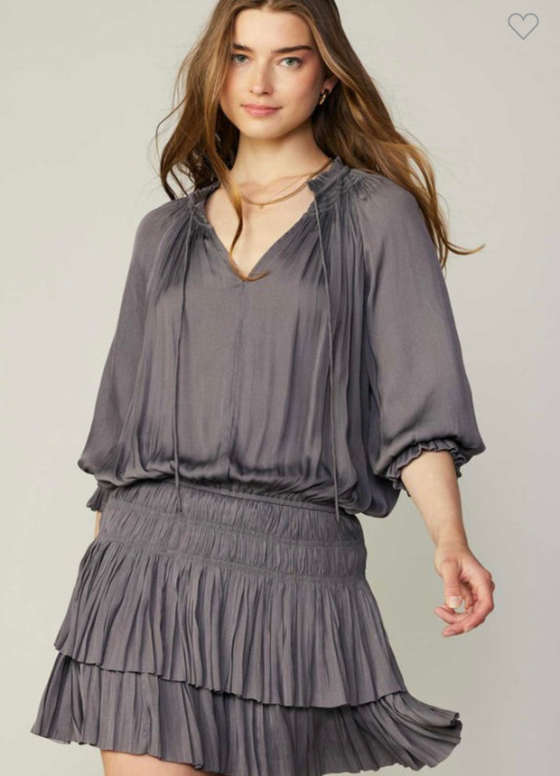 Taupe/Grey Pleated 3/4 Sleeve Dress (Available in 3 Colors)