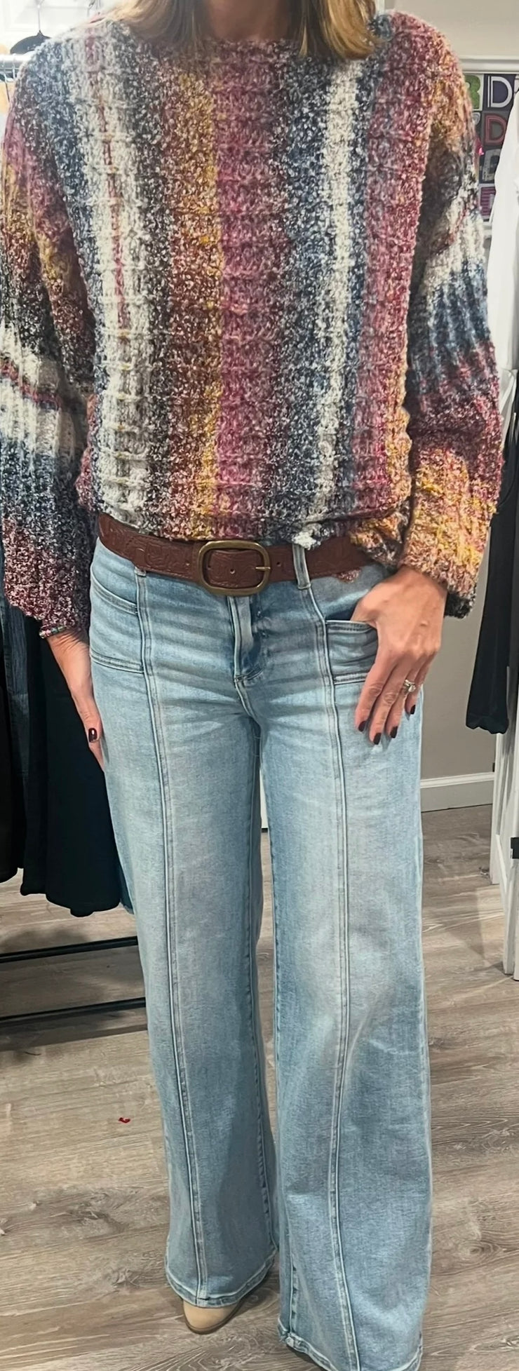 Mid Rise Wide Leg Jeans With Front Patch Pocket & Center Seam