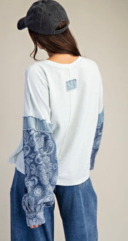 Light Blue Bandana Pattern Print Thermal Knit Pullover