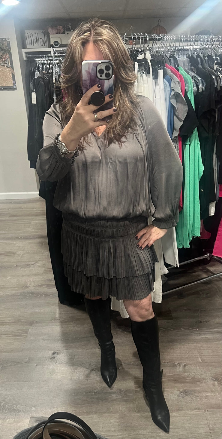 Taupe/Grey Pleated 3/4 Sleeve Dress (Available in 3 Colors)