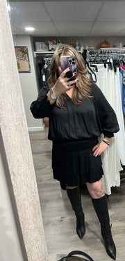 Black Pleated 3/4 Sleeve Dress (Available in 3 Colors)