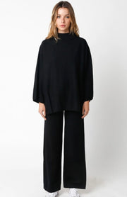 Black Super Cozy Sweater/ Pant Loungewear Set- Available in Oatmeal too!