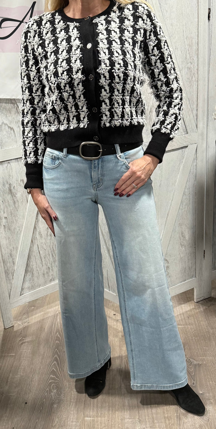 Black/White Houndstooth Textured Knit Sweater