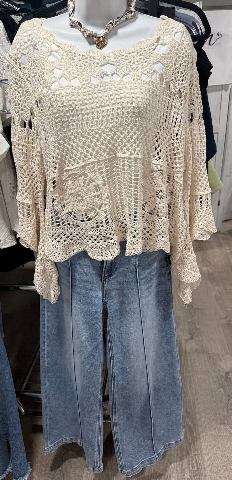 Cream 3/4 Sleeve Crochet Lace Top