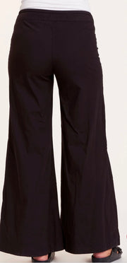 Wearables Terraced Wide Leg Pant- Available in Black & Frost