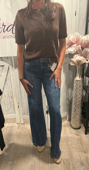 Dark Mid Rise Wide Leg Jeans With Front Patch Pocket & Center Seam