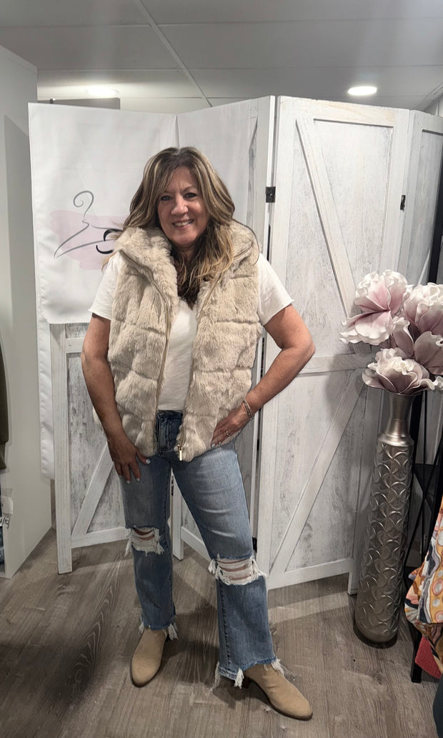 Oatmeal Fur Zip Up Vest