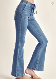 Mid Rise Flare Jeans With Front Pockets- No Distressing