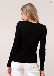 Black or White Ribbed Long Sleeve Round Neck Top